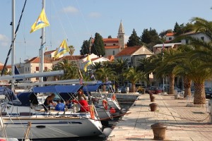 Skip-FB13_19_FrankConrad